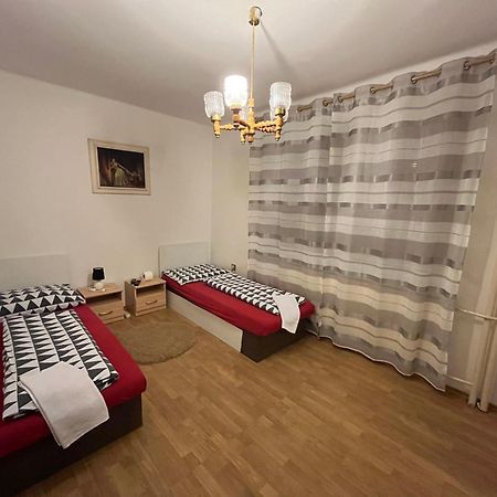 Elisa Aparthotel Komárno Екстериор снимка