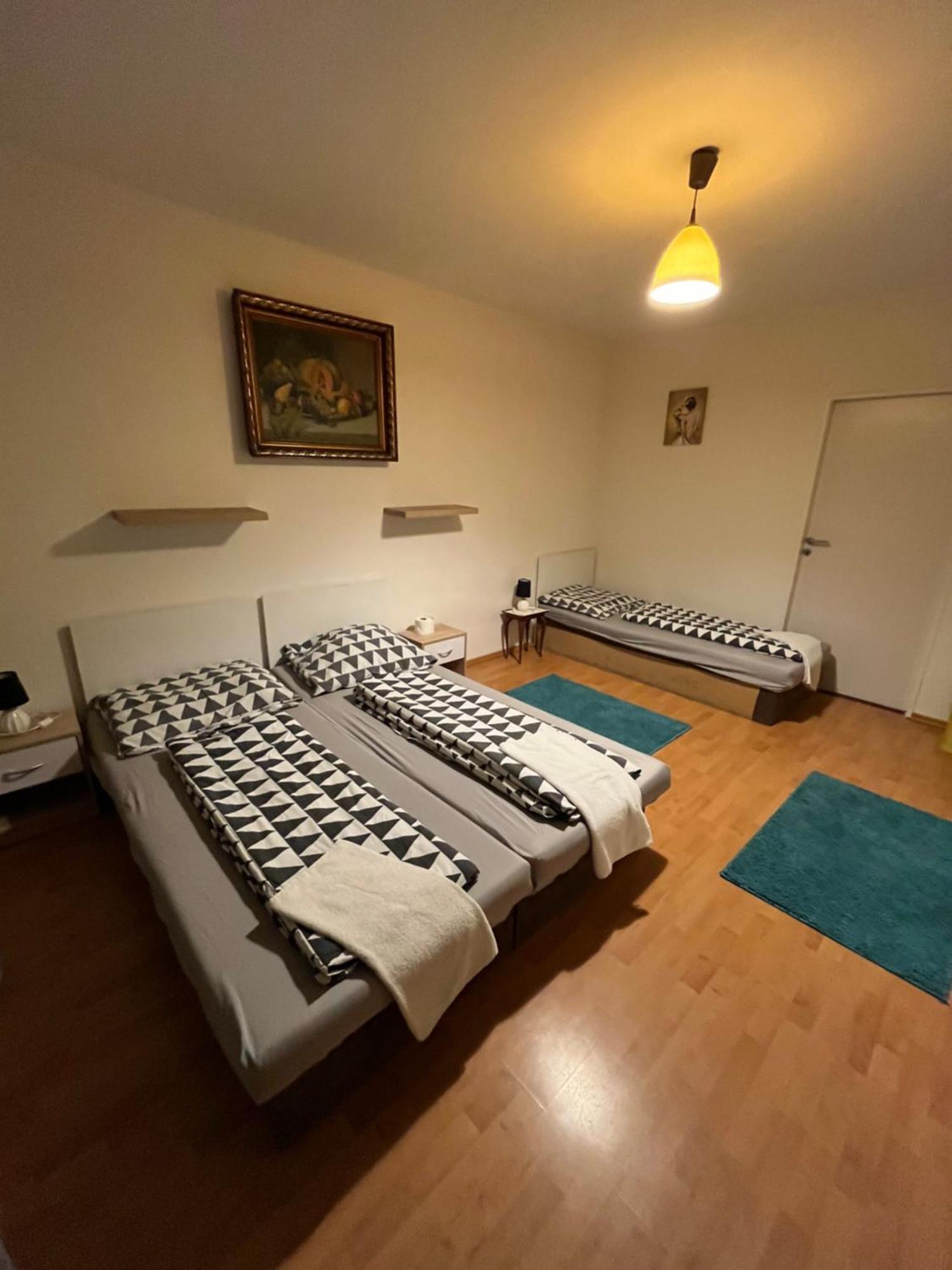 Elisa Aparthotel Komárno Екстериор снимка