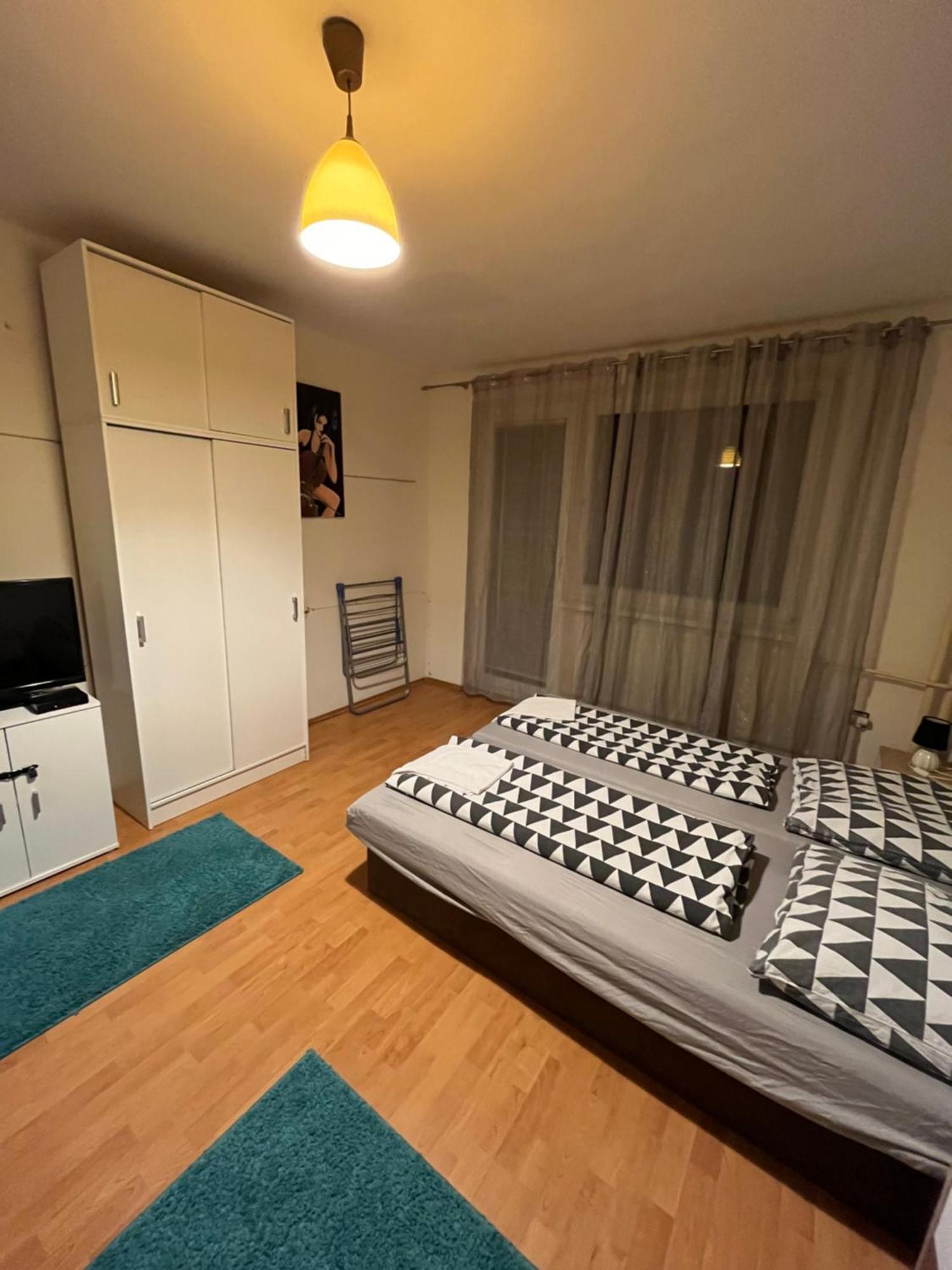 Elisa Aparthotel Komárno Екстериор снимка