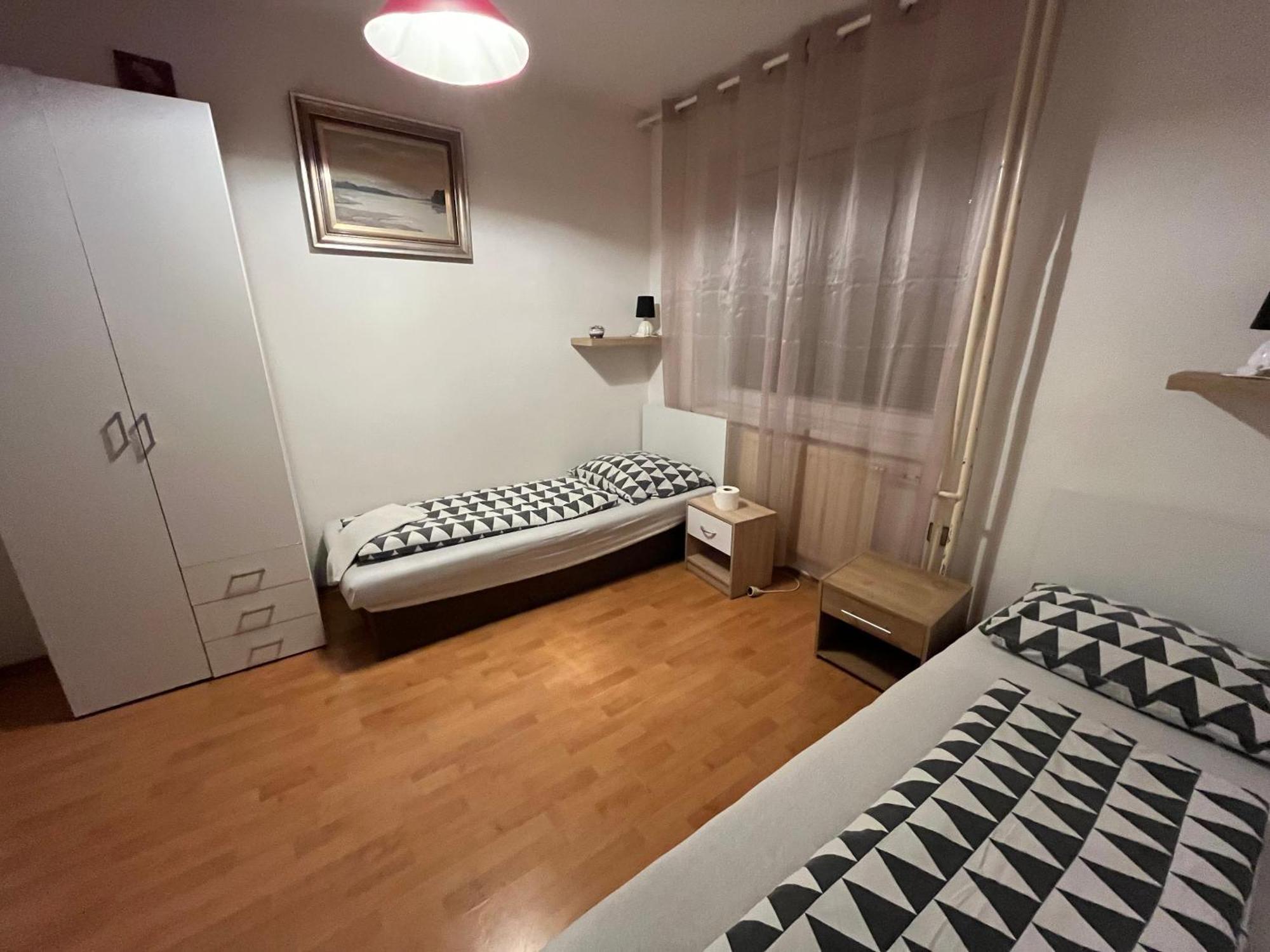 Elisa Aparthotel Komárno Екстериор снимка