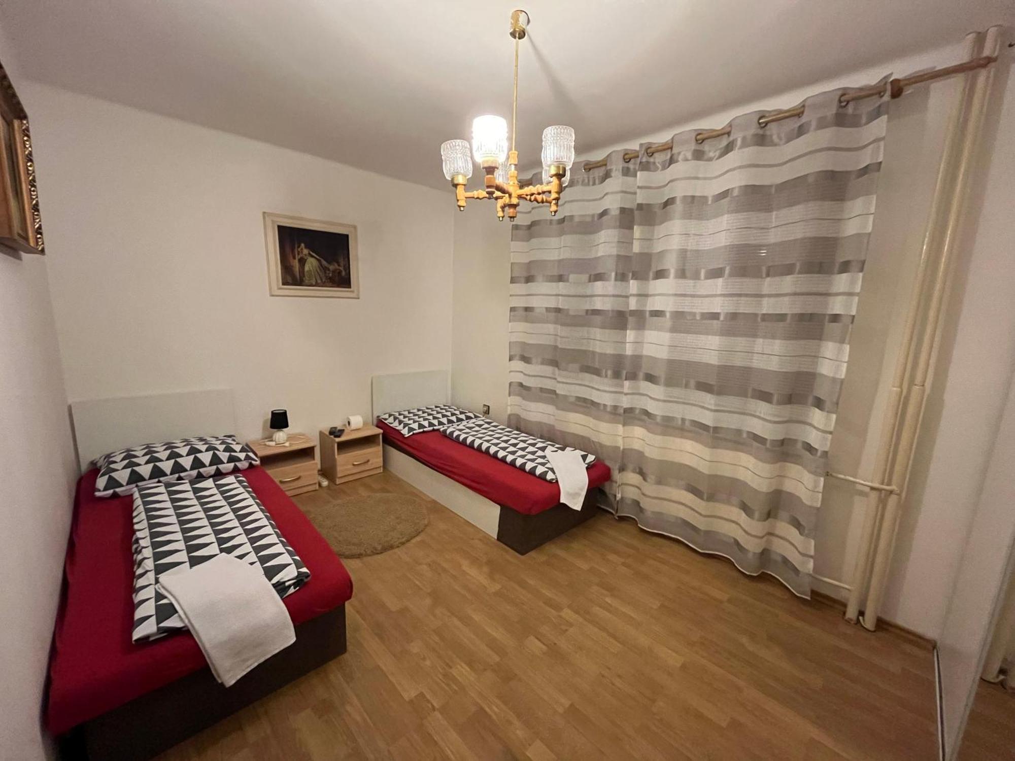 Elisa Aparthotel Komárno Екстериор снимка